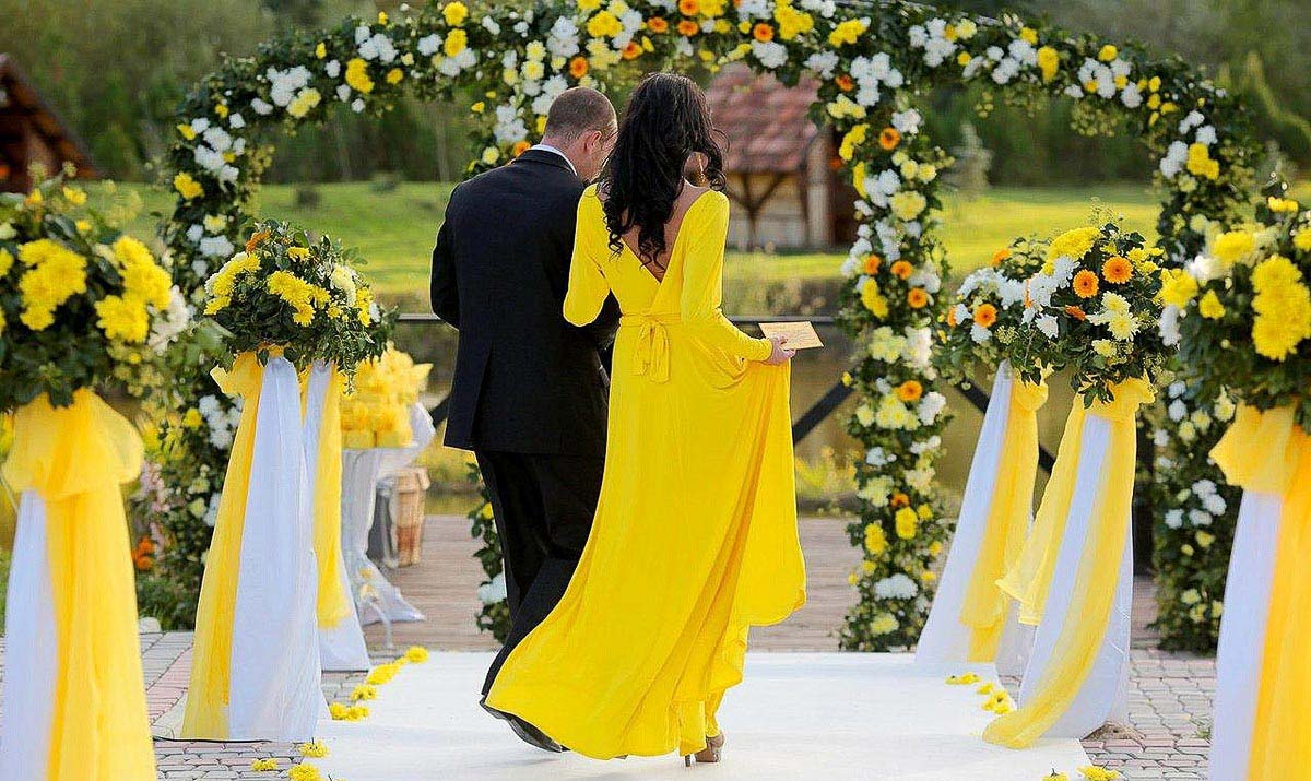 Организация свадьбы в жёлтом цвете