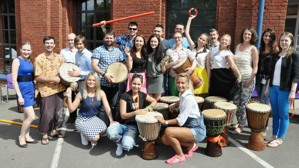 организация барабанного тимбилдинга в Москве