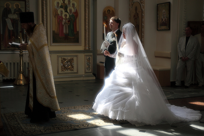 Проведение венчания в Москве и Подмосковье