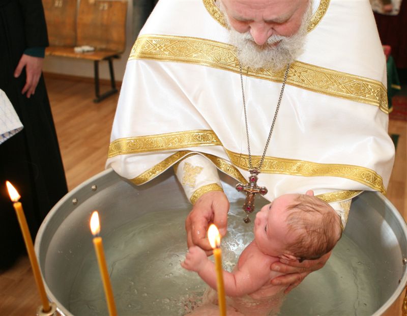 проведение крещения ребенка в Москве