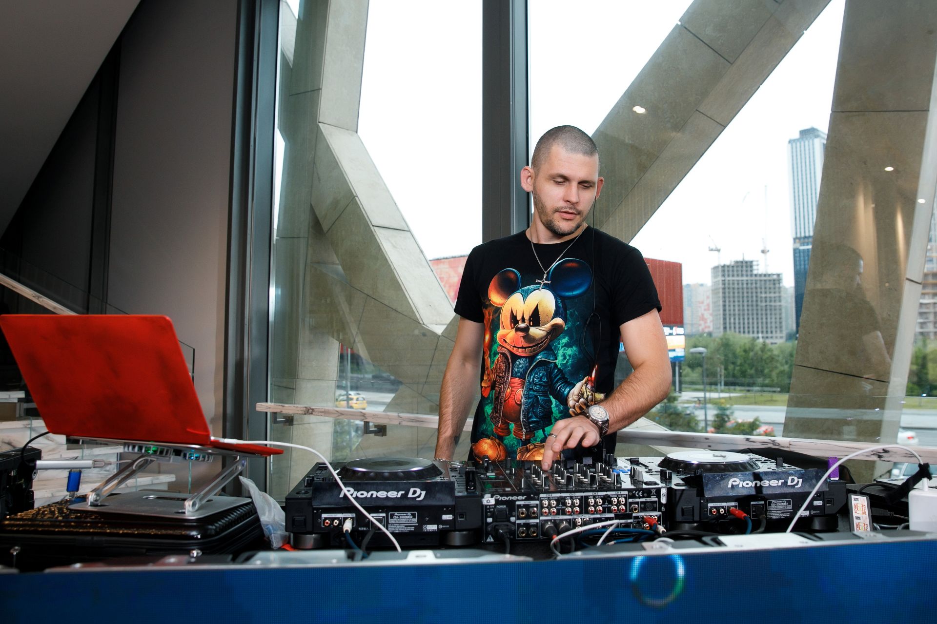 Юбилей компании 10 лет: как спланировать и организовать — фото 12